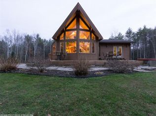 24 Kelly Ln, Raymond, ME 04071