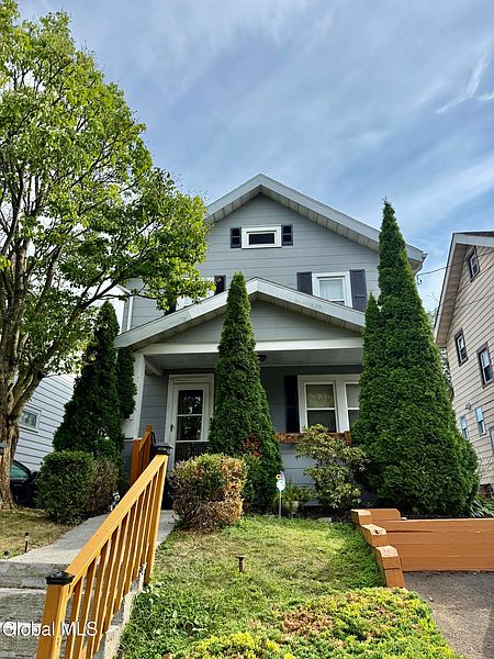 2nd image of 304 McCarty Avenue