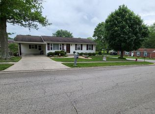 223 Holiday Rd, Winchester, KY 40391