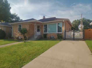 7918 W Oakton St, Niles, IL 60714