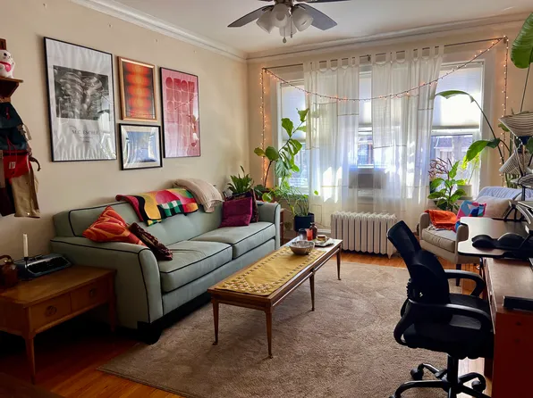 4955 N Seeley Ave, Chicago, IL 60625