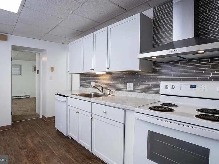 519 W Main St #521 — Photo 6