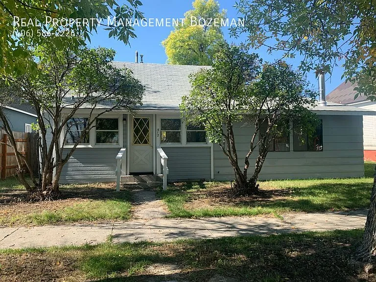 512 2nd Ave E — Photo 1