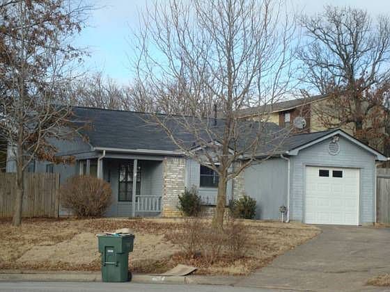 1st image of 4054 N Brookhollow Ct