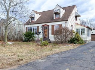 129 Shawmut Ave, North Haven, CT 06473
