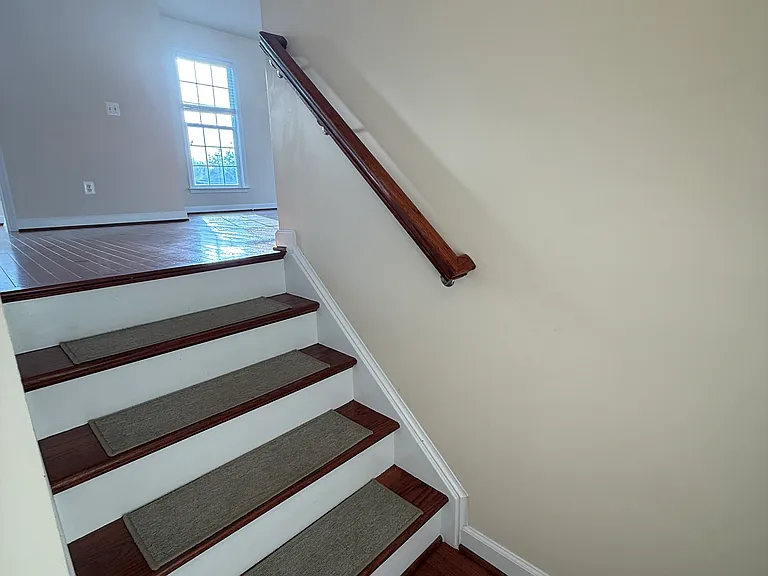 6257 Casdin Dr — Photo 11