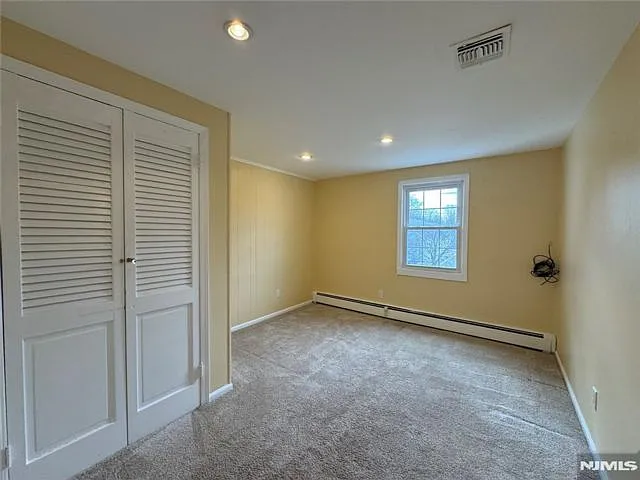 193 W Midland Ave — Photo 16