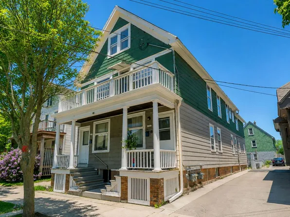 1729 N Warren AVENUE #1731, Milwaukee, WI 53202