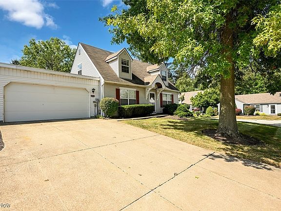 3rd image of 2869 Tinkers Ln