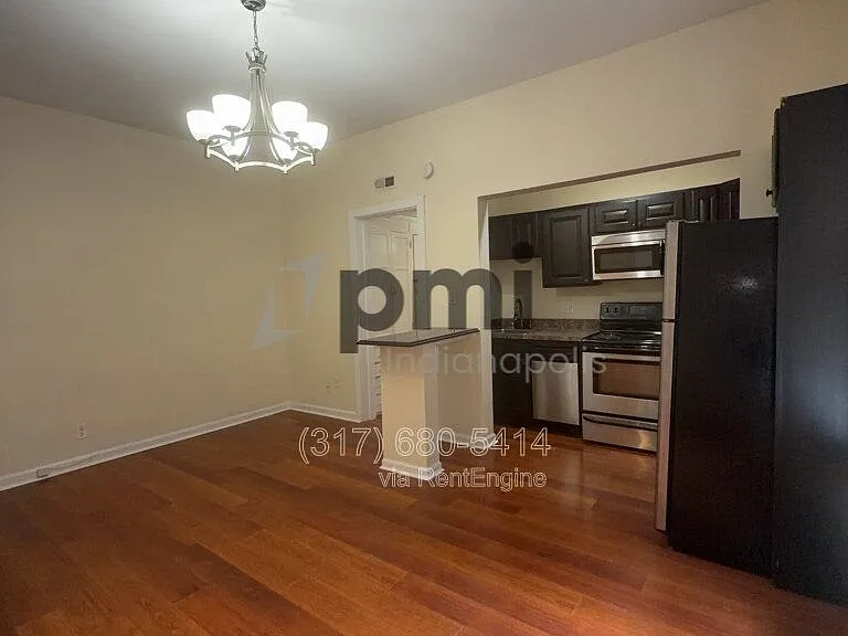 Indy Downtown Colonial Apartments — Photo 34