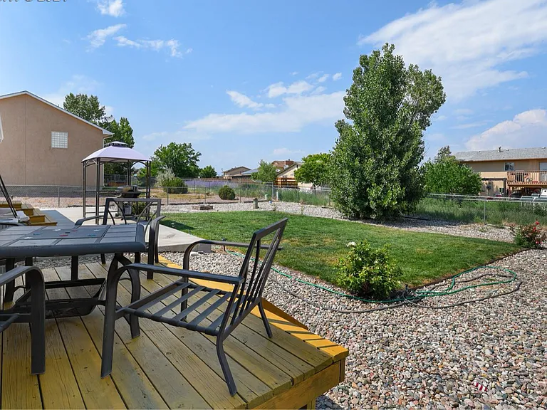 216 S Caddoa Dr — Photo 13