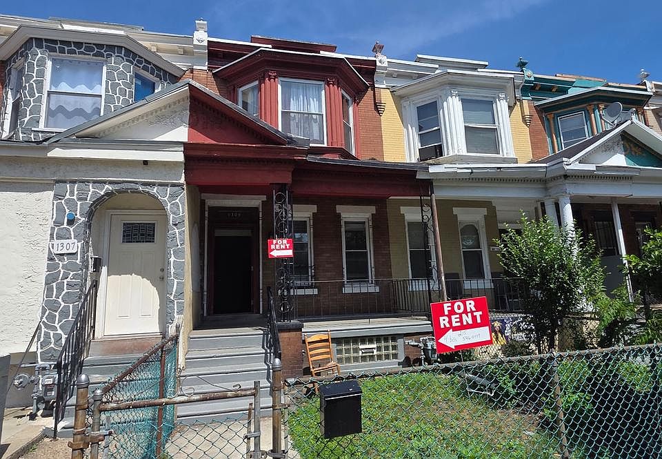 1st image of 1309 Park Blvd