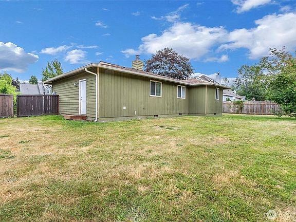 4th image of 32219 14th Avenue SW