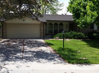 6097 S Locust St, Centennial, CO 80111