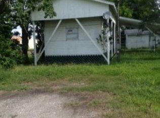 201 E Smith St, Brazoria, TX 77422