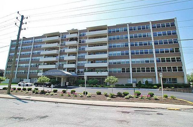 1st image of 25 E 40th St #1K