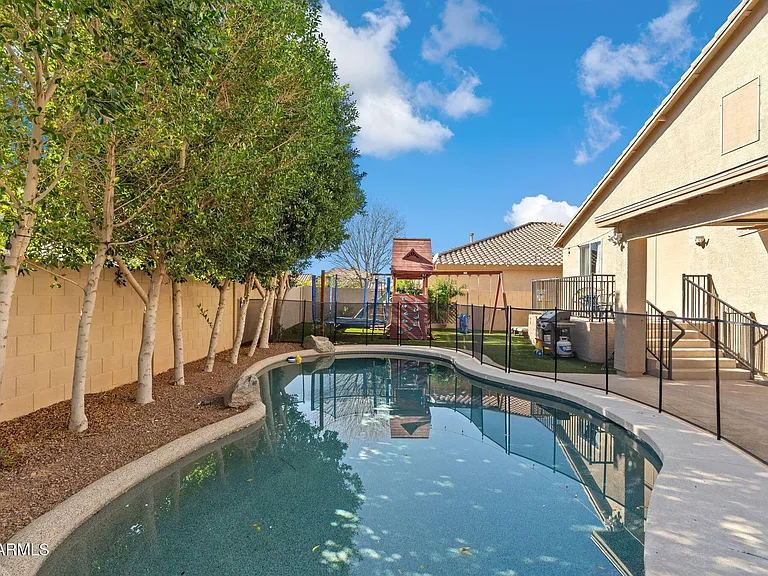 6943 W Tether Trl — Photo 20