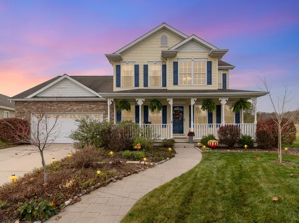 495 O'Hagan Dr, Crown Point, IN 46307