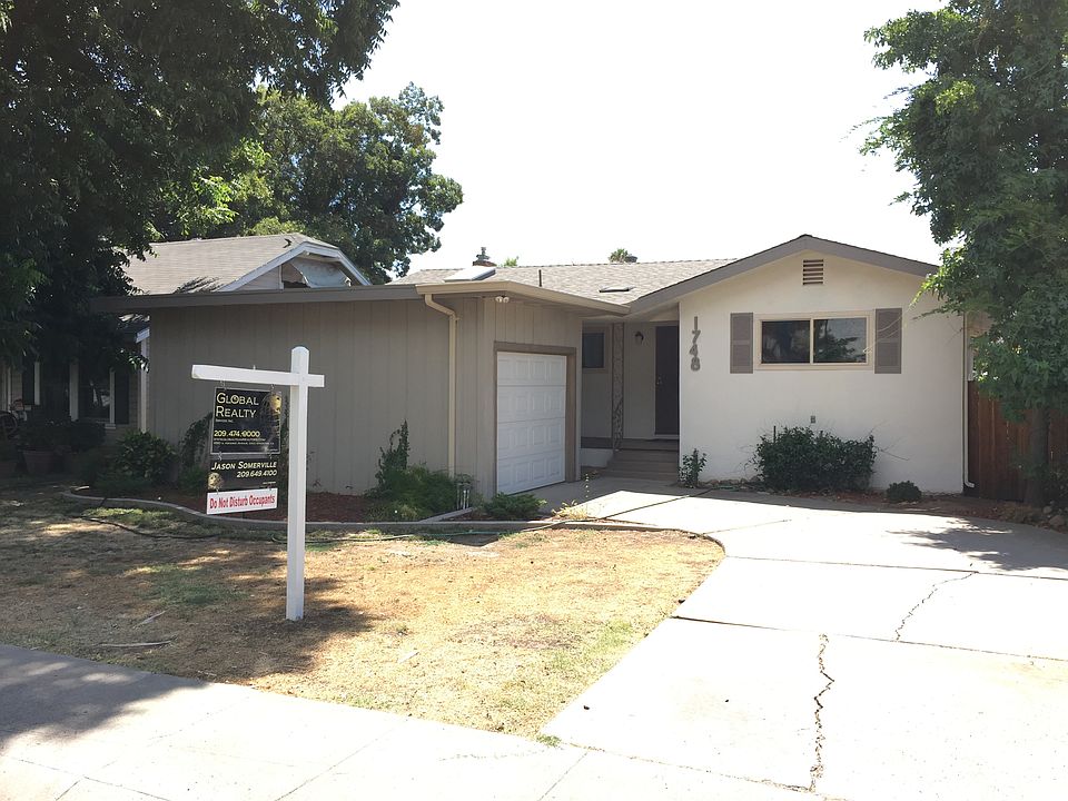 1st image of 1748 W Oxford Way