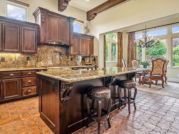 2nd image of 3014 Vermeer Ct
