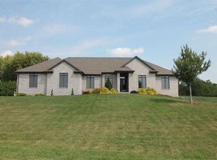 5441 E Clayshire Dr, Milton, WI 53563