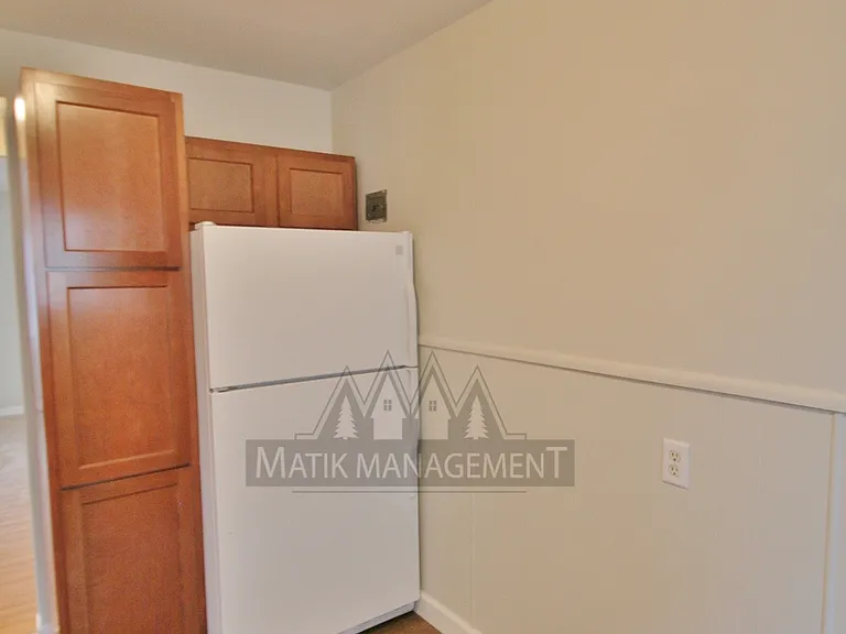 456 13th Ave NW #4 — Photo 4
