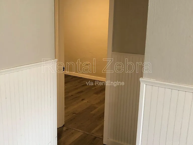 1332 NE Del Norte Ave — Photo 4