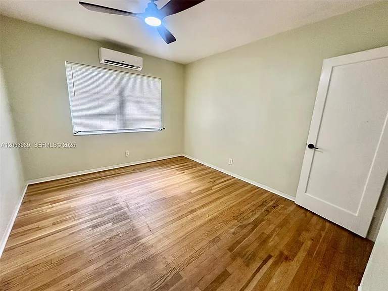 2325 Fillmore St #2 — Photo 12