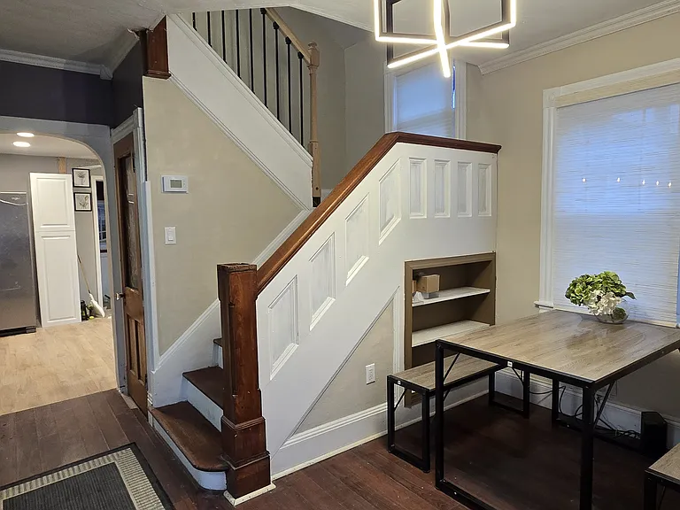 Dining Room & Stairs