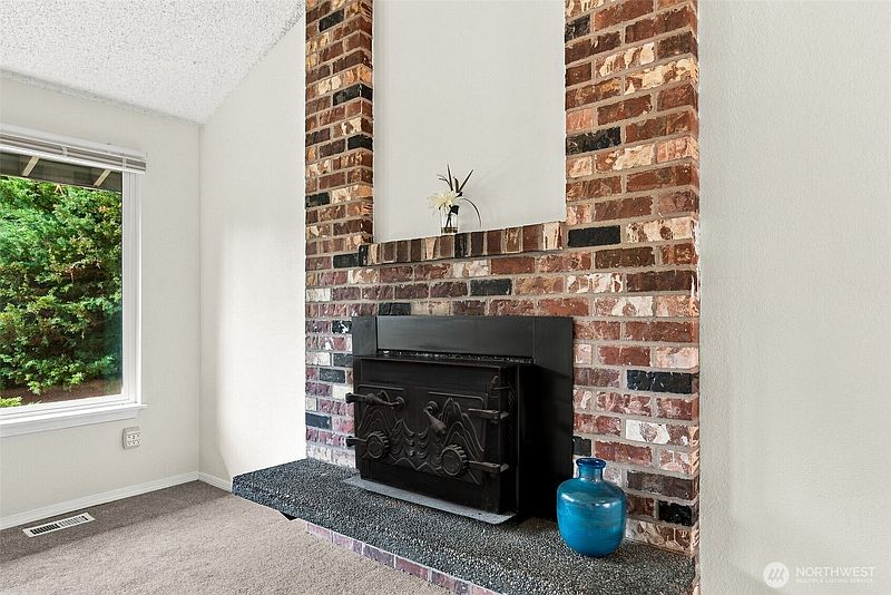 5th image of 1116 SW 106th Street