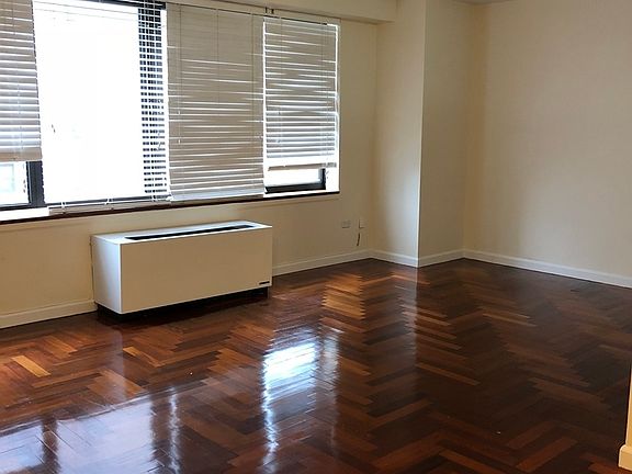 2nd image of 422 E 72nd St APT 9B