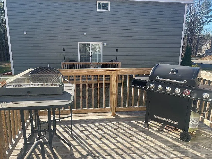 3 bed, 1.5 bath, 1698 sqft, $3,500 — Photo 3