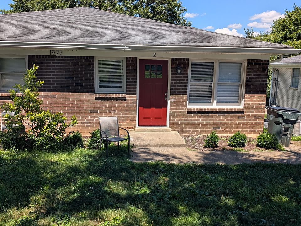 1st image of 1977 Cambridge Dr #2