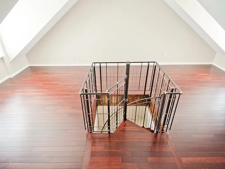 48 Saint Margaret St #48 — Photo 24