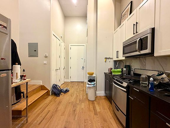 4th image of 53 S 11th St #1B