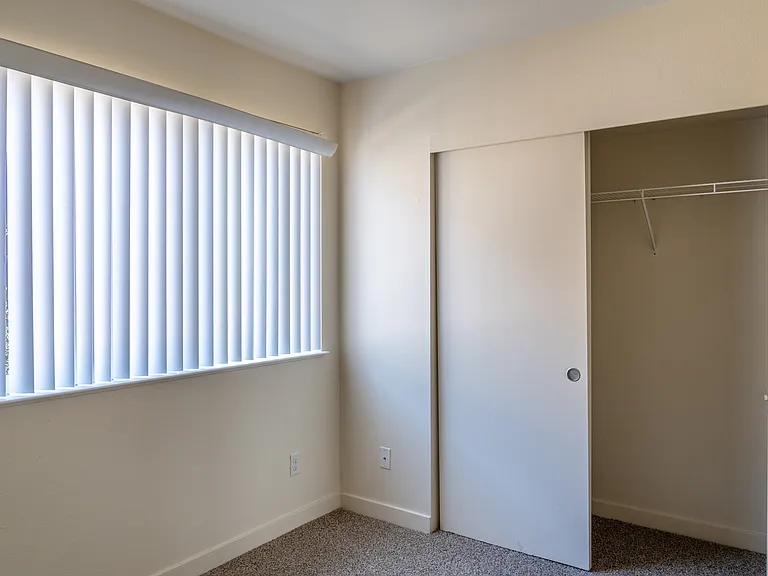 Fern Grove Apartments — Photo 5