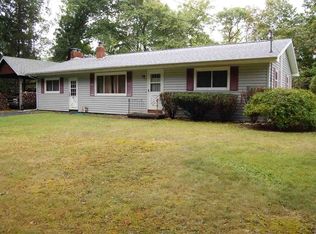 68 Biechman Rd, Ravena, NY 12143