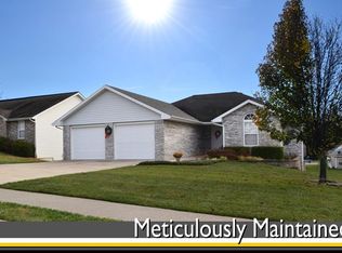 4031 Oxford Rd, Jefferson City, MO 65109