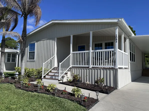 1084 W Lakeview Dr #1084, Sebastian, FL 32958