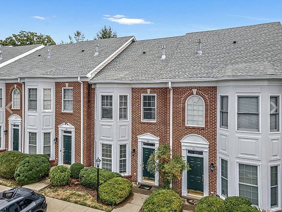 4th image of 4204 Hillsboro Pike APT 109