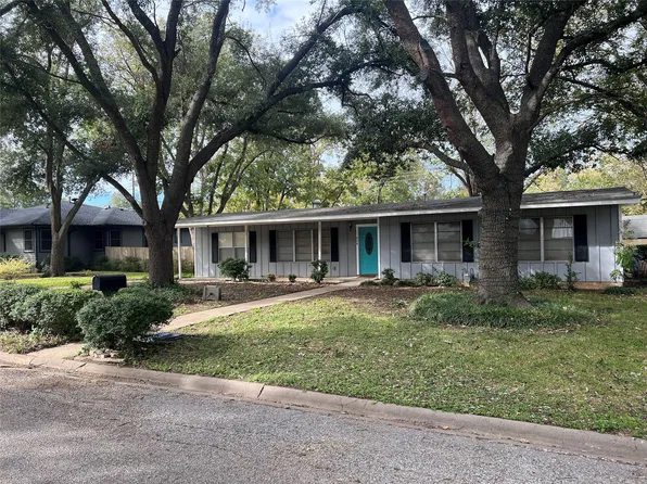 908 Gilmore St, Taylor, TX 76574