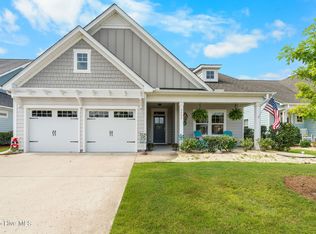 3223 Bay Winds Dr, Southport, NC 28461