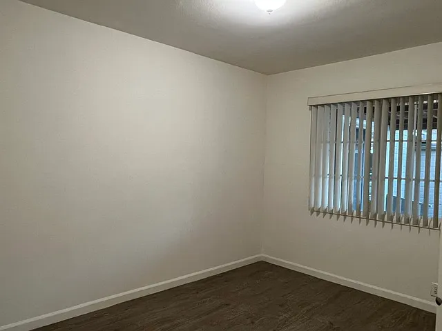 5438 Cochin Ave — Photo 16