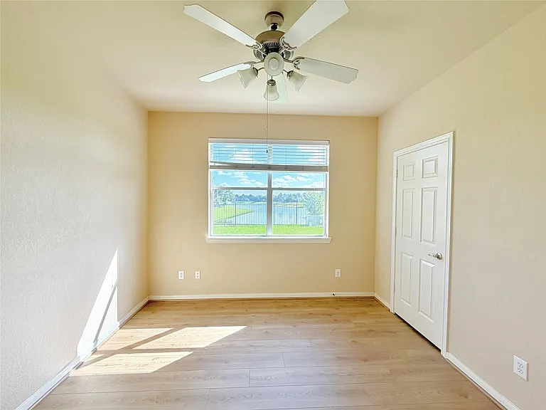 24626 Blane Dr — Photo 18