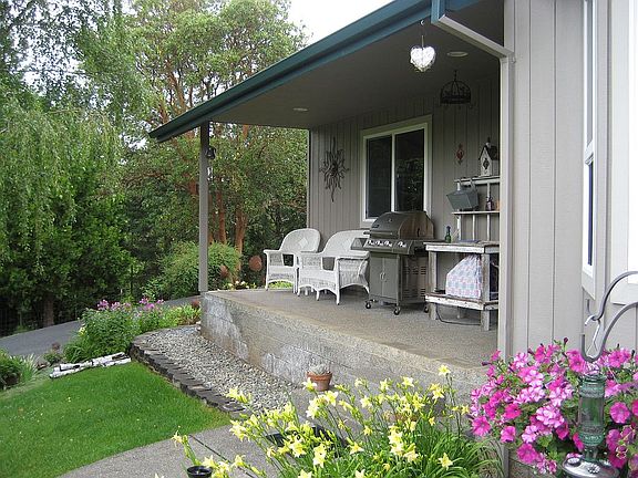 Covered deck