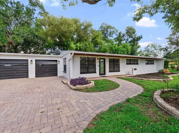 10306 Fore Dr, Tampa, FL 33612