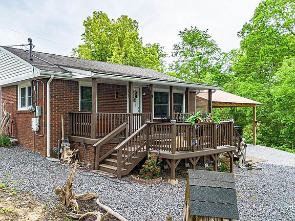 3rd image of 155 Hill Rd