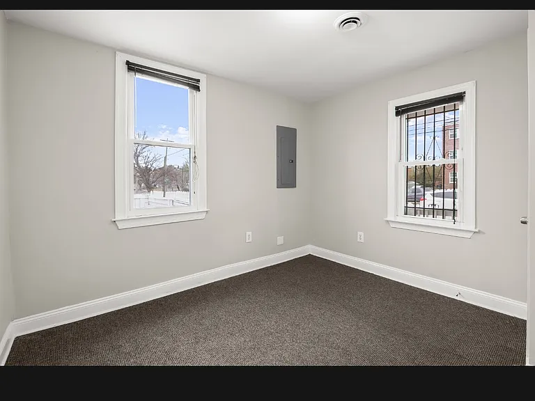 805 Eastern Ave — Photo 21