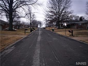 3rd image of 1516 Cove Ln
