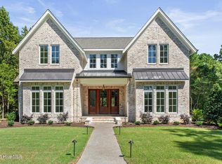 517 Edgewater Club Rd, Wilmington, NC 28411